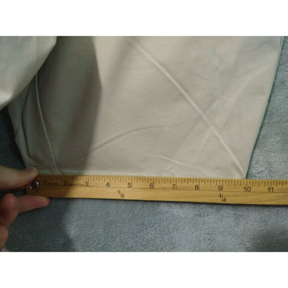 Oakley Shorts Mens 34 Chino Icon Golf Hydrolix Regular Fit Flat Front Lot of 2 - Picture 6 of 10